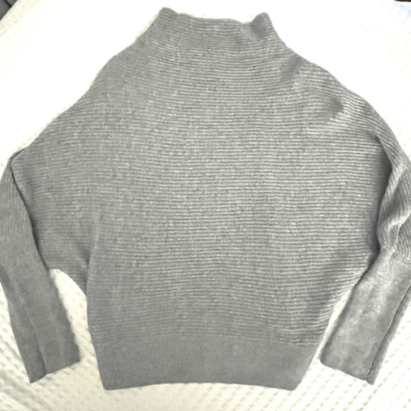 Simply Vera Vera Wang Dolman Knitted Sweater - Picture 2 of 5